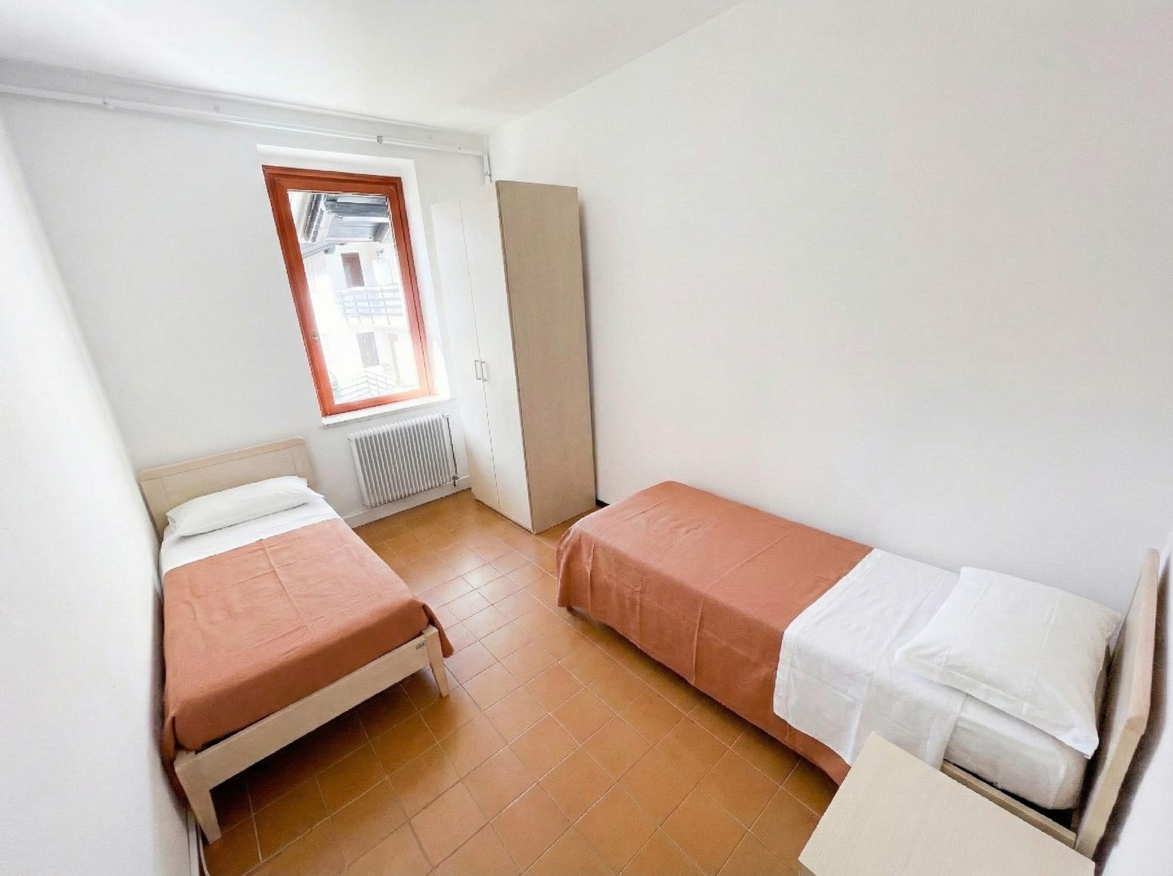 Seconda camera doppia dell'appartamento 2 in affitto a Vito d'Asio