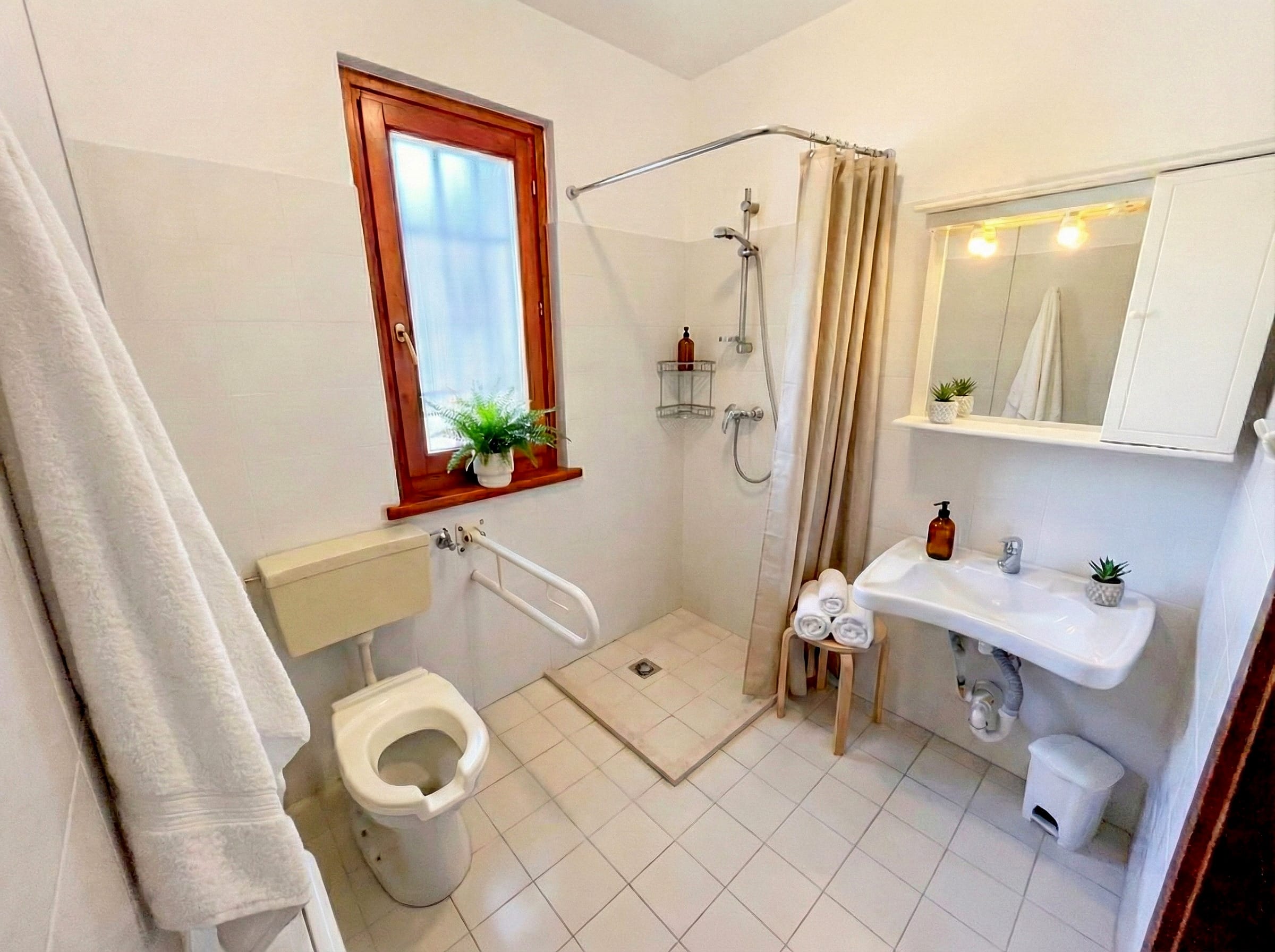 Bagno moderno e confortevole a disposizione degli ospiti della casa vacanze Casa Clap